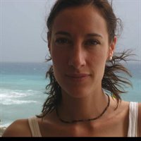 Valérie, cliente satisfaite